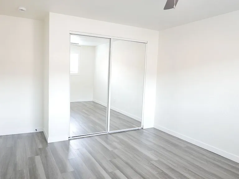 Westwood Apartments ** On-site Laundry Facilities, Off-Street Parking & Private Patio or Balcony — Photo 61