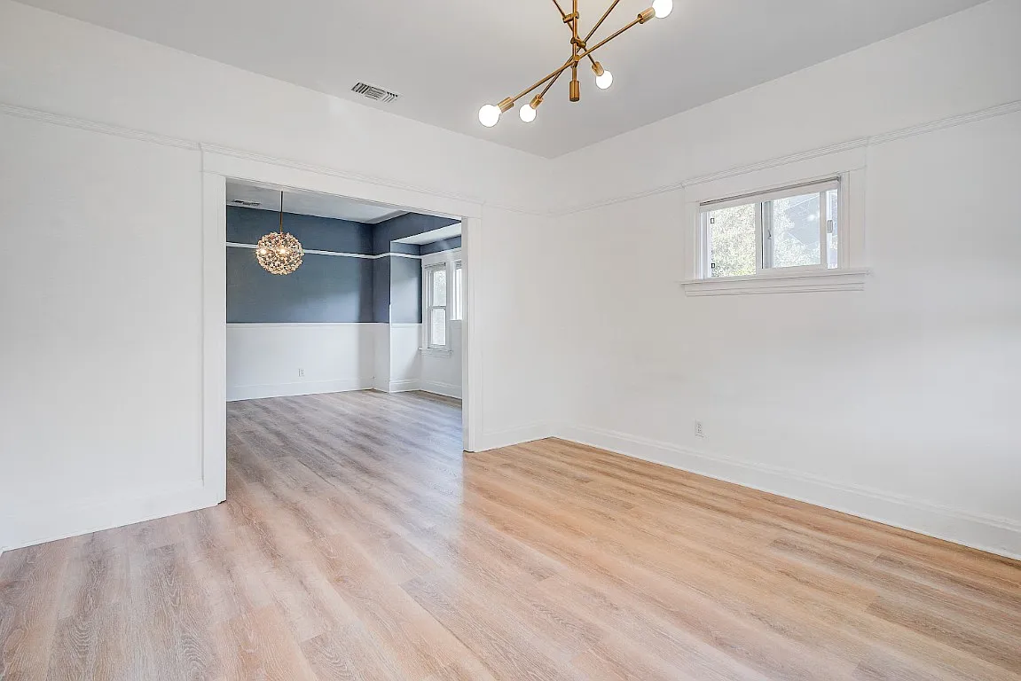 3 bed, 1204 sqft, $3,700 — Photo 4