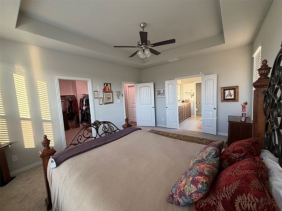 5th image of 131 Llanos Dr