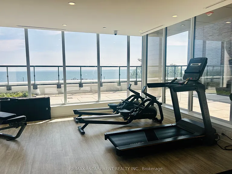 370 Martha St #309 — Photo 31