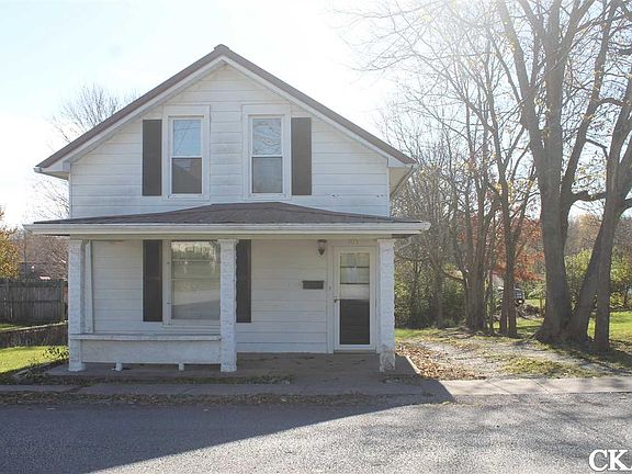 2nd image of 105 Herndon Ave