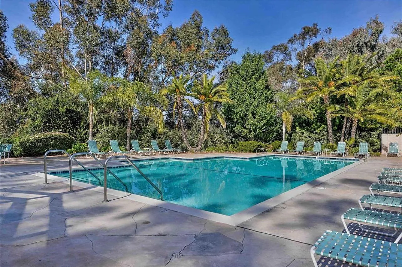 3 bed, 1450 sqft, $4,700 — Photo 3