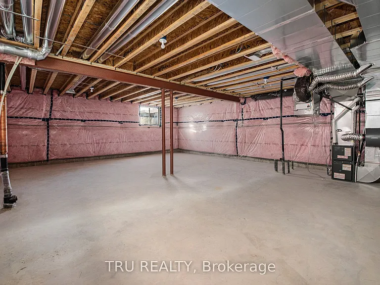 813 Crossgate St — Photo 21
