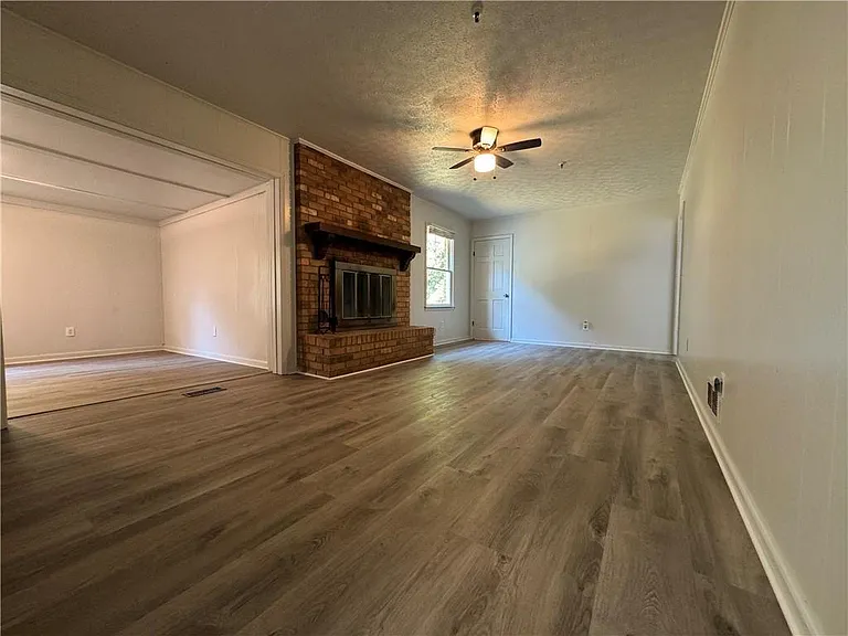 3905 Cherokee St NW — Photo 17