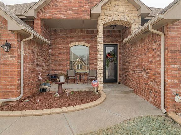 2nd image of 2816 Morgan Trace Rd