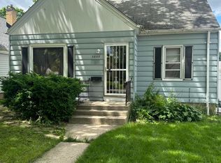 3809 N 58th Blvd, Milwaukee, WI 53216