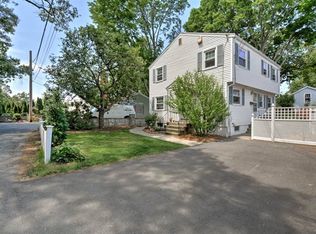 43 Inverness Rd, Arlington, MA 02476