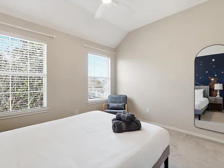 2707 Rochelle Dr — Photo 27