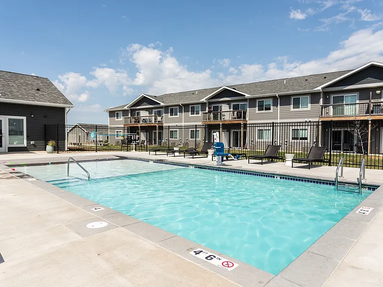 Sawyer Pointe — Photo 22
