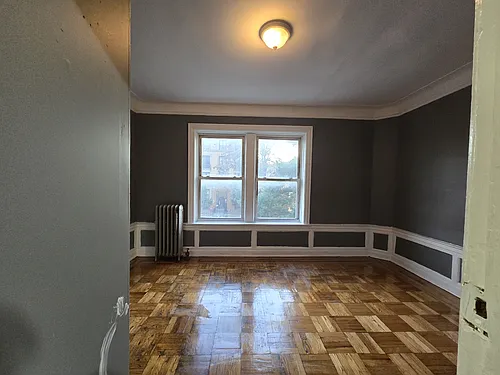 323 Park Ave #6A Photo 1
