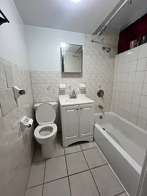 Rented by REALTY QUEST NEW YORK INC | media 14