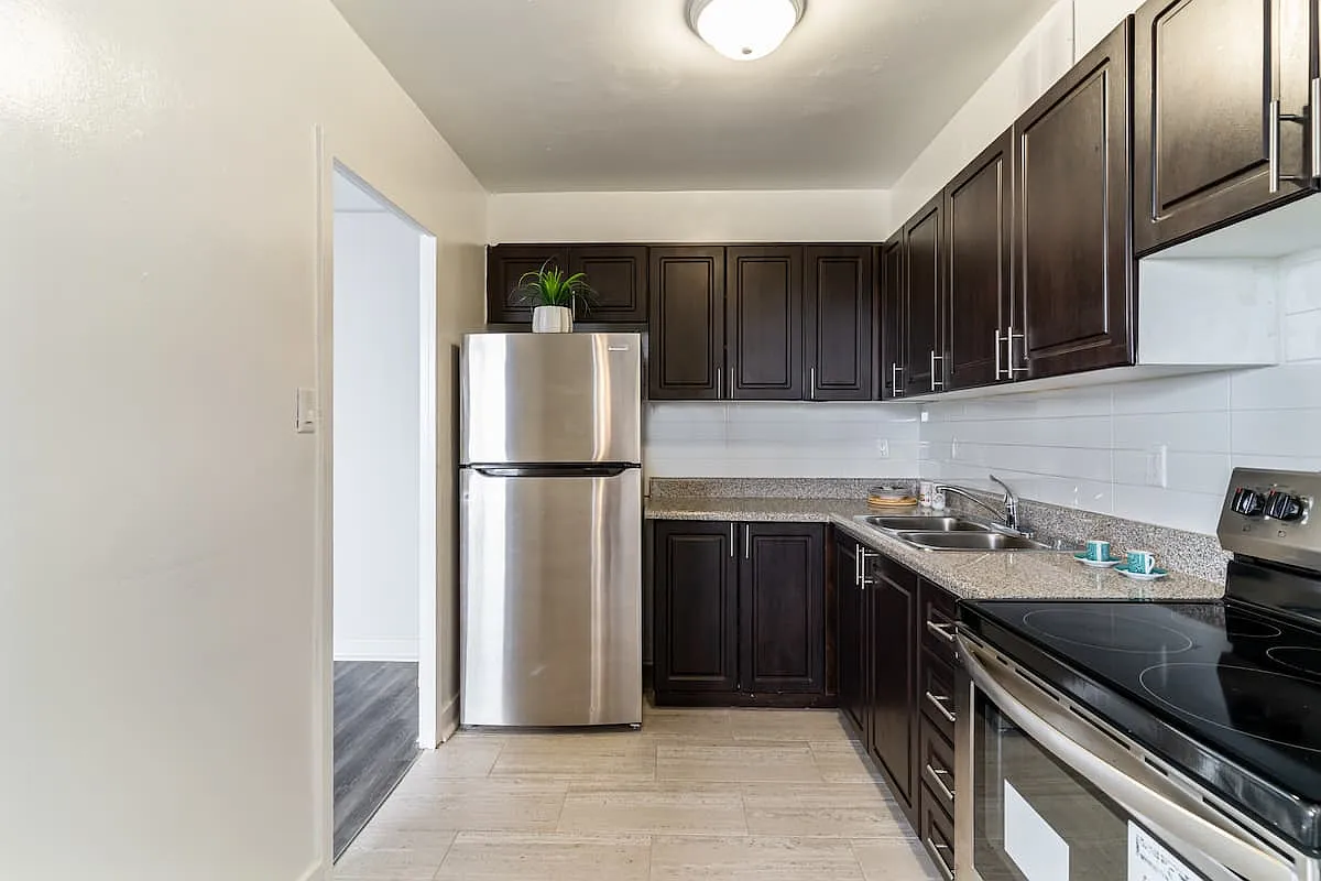 Markham Road Apartments 1050 — Photo 1