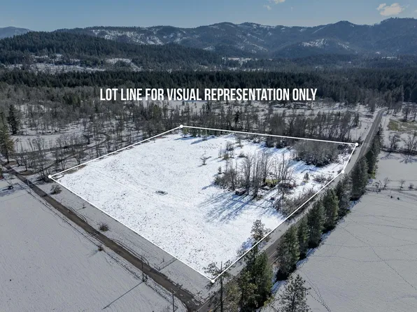 629 Dick George Rd, Cave Junction, OR 97523