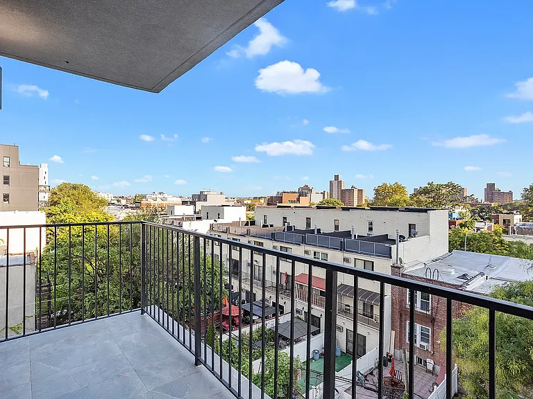 2266 Atlantic Ave #6B — Photo 17