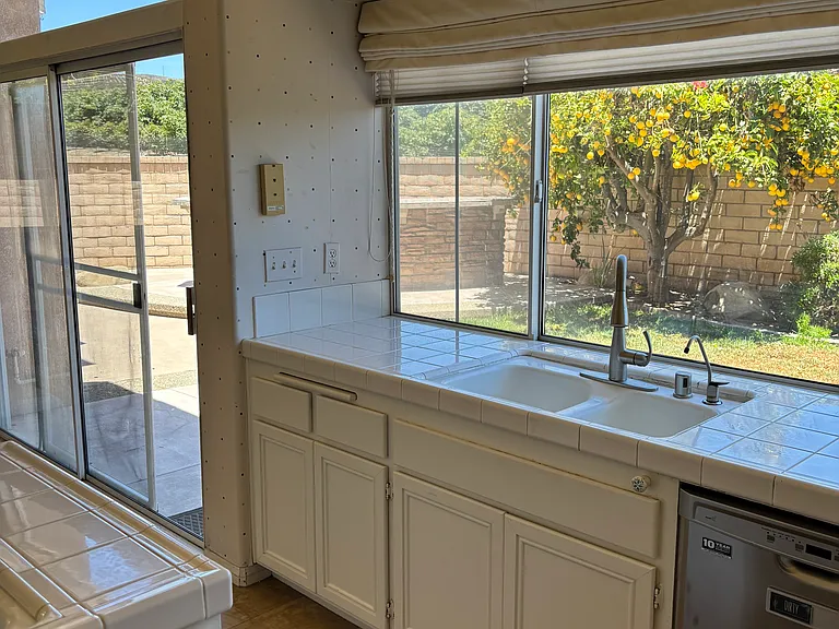 326 Contra Costa Ave — Photo 3