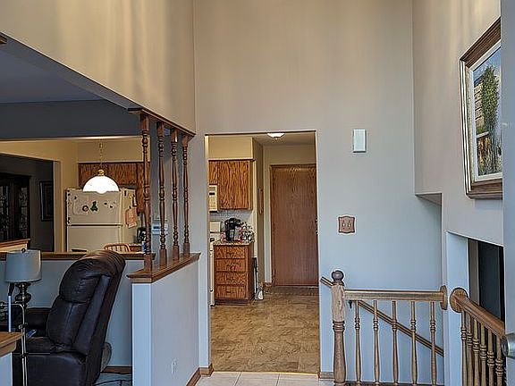 5th image of 11019 New York Ct #175
