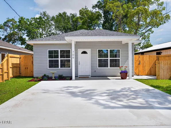 709 E 10th Ct, Panama City, FL 32401
