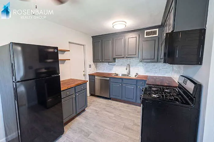 508 W 18th St — Photo 3