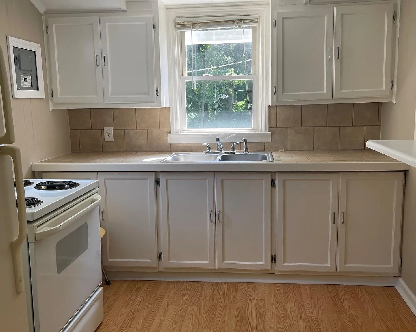 Studio, 500 sqft, $850 — Photo 1