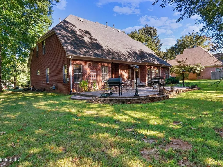 2535 Appleton Dr — Photo 13