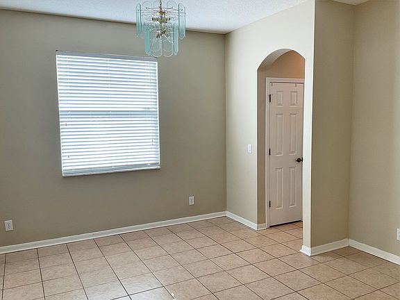 5th image of 12611 Bramfield Dr