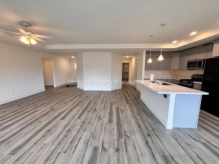 909 Saltbrush Rd — Photo 5