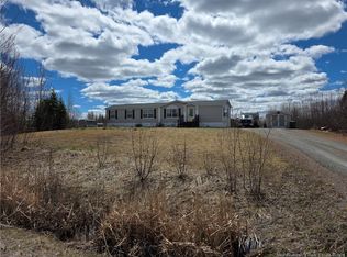 20 Carrie St, Lincoln, NB E3B 0T2