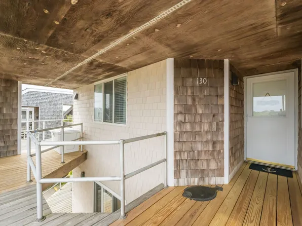 23 Fort Pond Rd Unit 130, Montauk, NY 11954