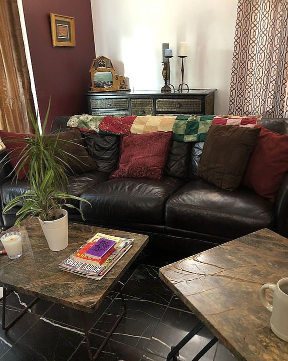 2nd image of 2510 Azalea Dr