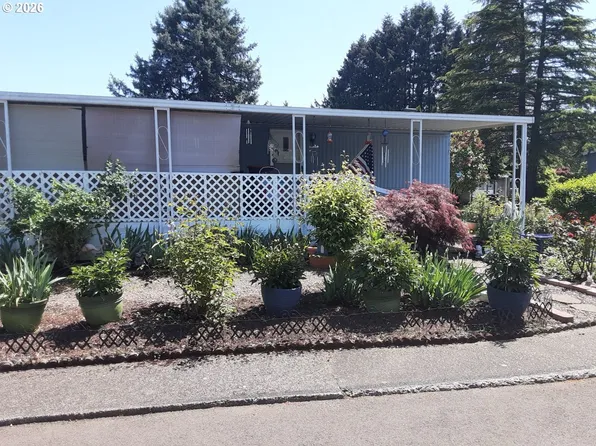 570 N 10th Ave Unit 110, Cornelius, OR 97113