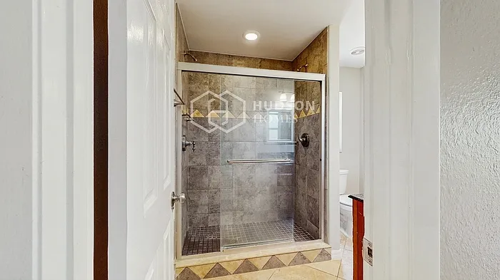 7719 Clubhouse Estates Dr — Photo 19