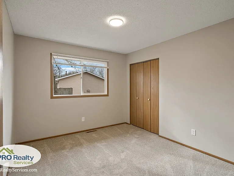 23345 Yucca St NW — Photo 14