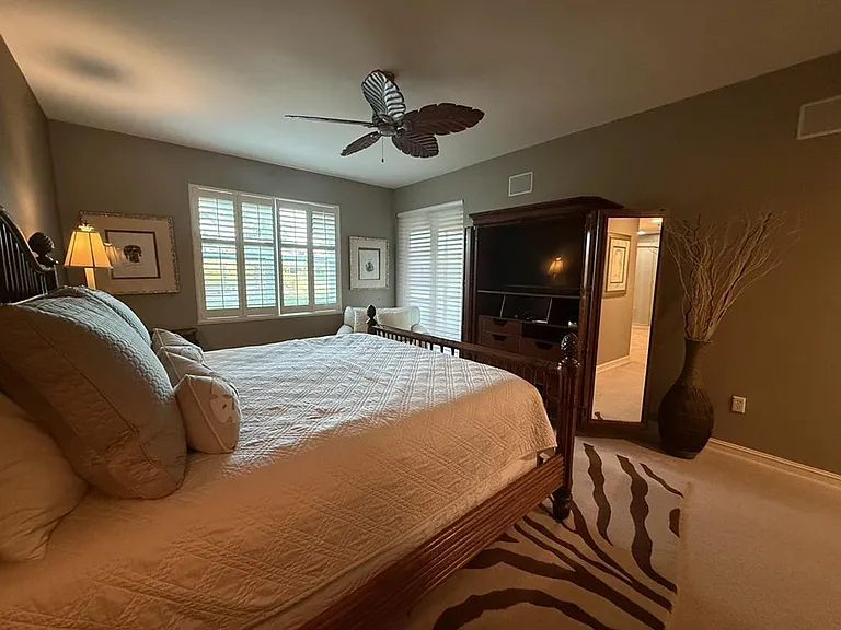 1269 Rialto Way #102 — Photo 12