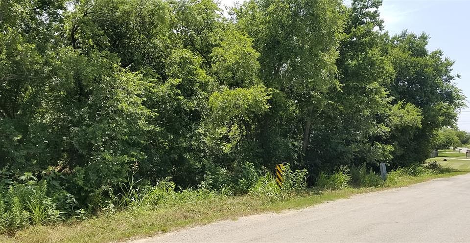 1st image of 707 Mint Dr Lot 114