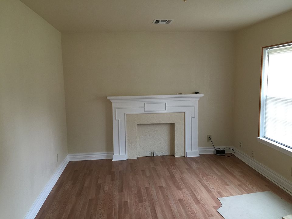 2nd image of 2400 NW 31st St