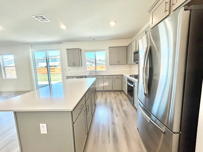 15581 Kellogg Creek Ct — Photo 6