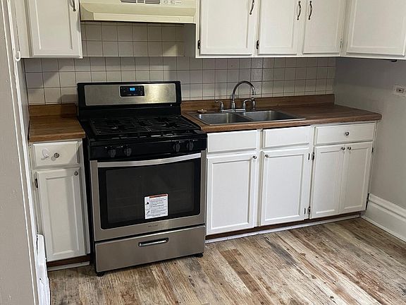 4th image of 363 Yarwood St #2