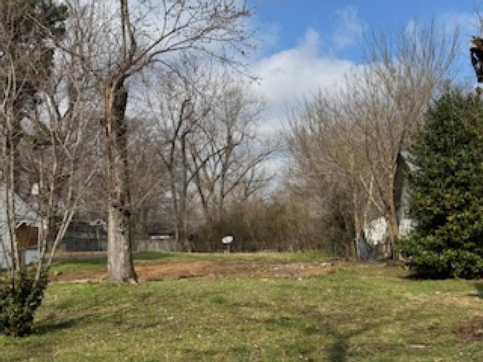 2nd image of 1944 Pinedale Ave #634