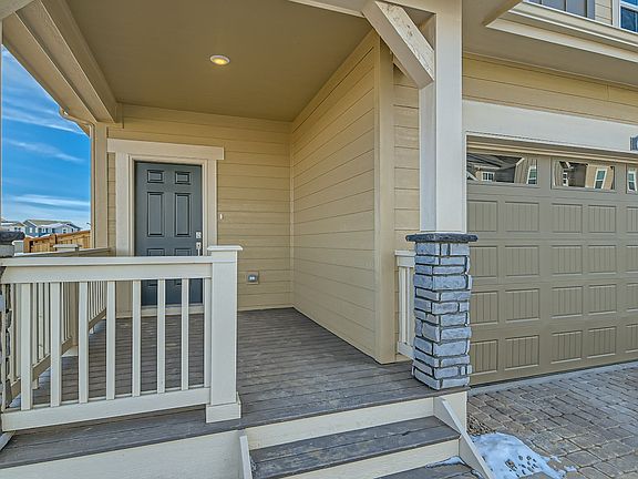 3rd image of 628 Acorn Pl