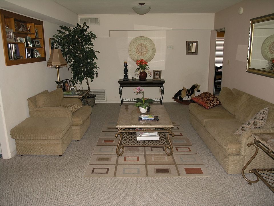 2nd image of 5315 Kingswood Dr