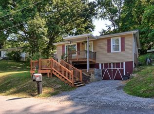 1209 Saratoga Rd, Kingsport, TN 37660