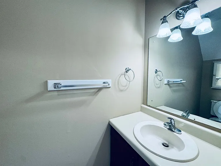 151 Kitty Hawk Sq — Photo 9
