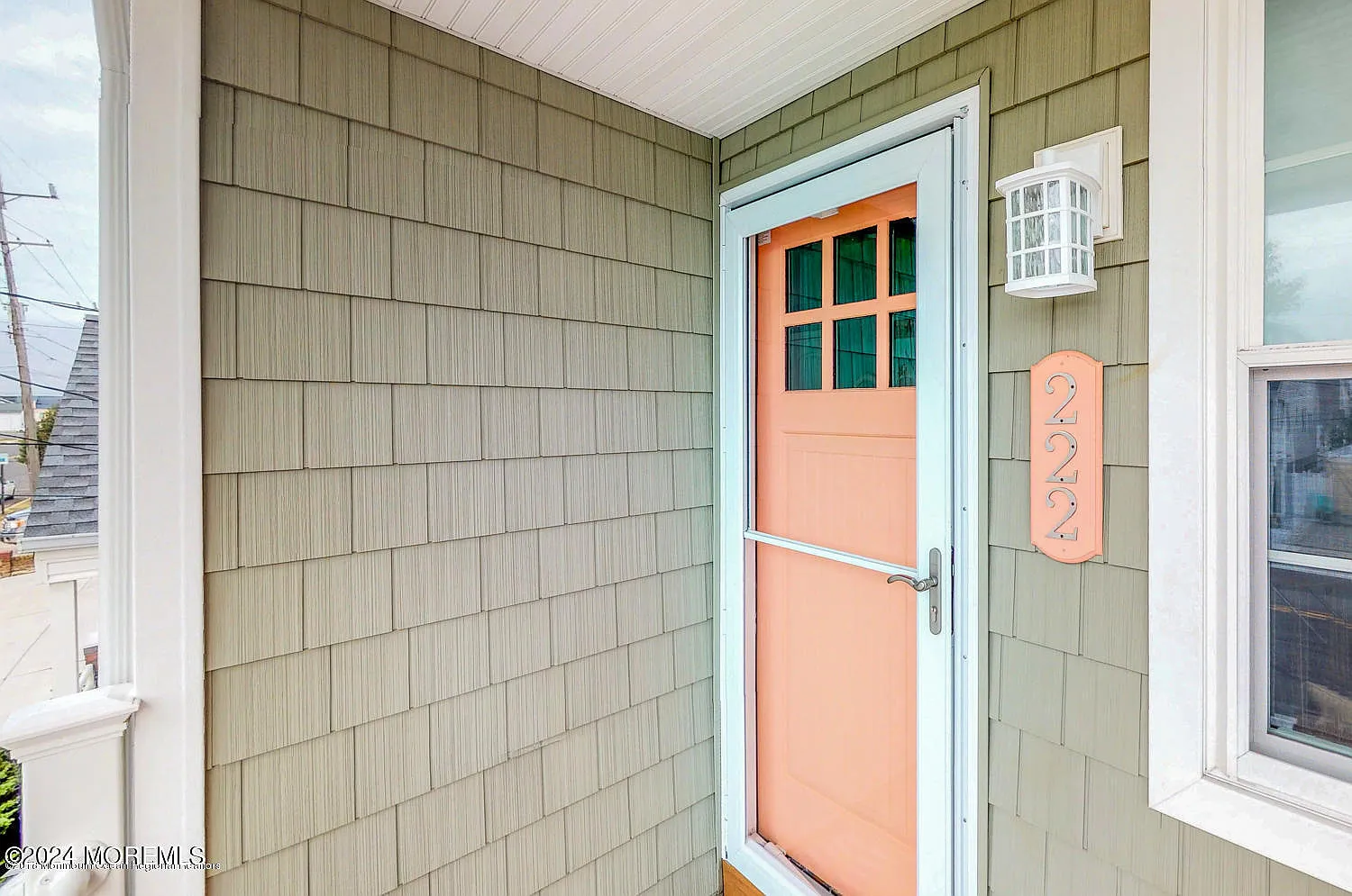 2 bed, 850 sqft, $1,875 — Photo 2