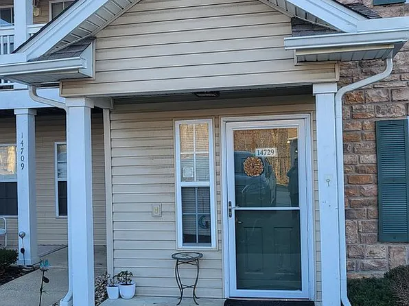 14729 Lenox Dr #129, Strongsville, OH 44136