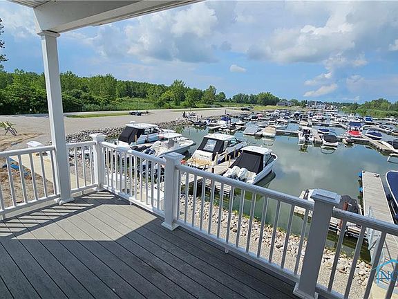 5th image of 2707 S Harbor Bay Dr #1332