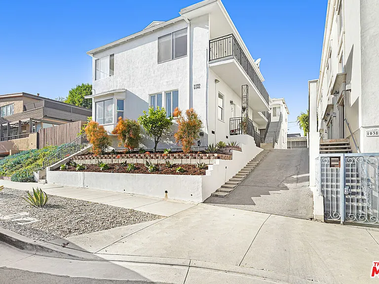 10393 Almayo Ave #5 — Photo 12