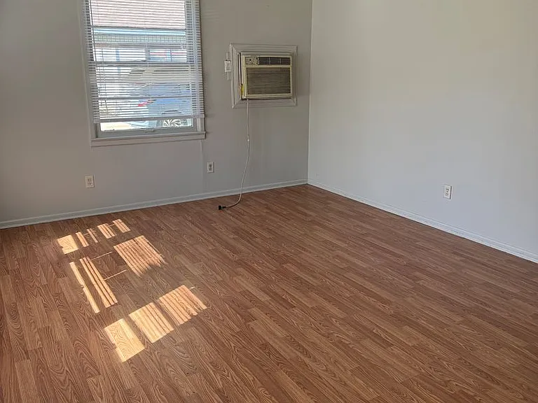 1114 N 3rd St — Photo 7