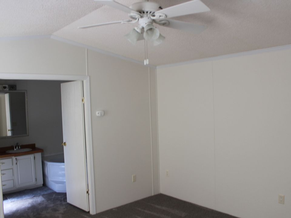 1st image of 1182 Howard Gap Rd