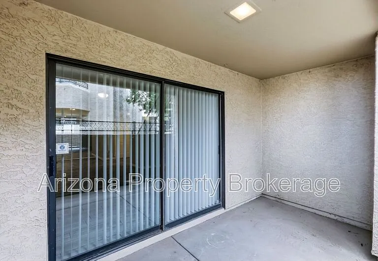 2935 N 68th St #110 — Photo 30