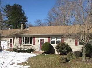 26 Center St, Bellingham, MA 02019